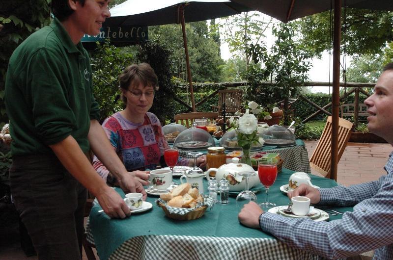 La Riserva Montebello Bolsena Eksteriør billede