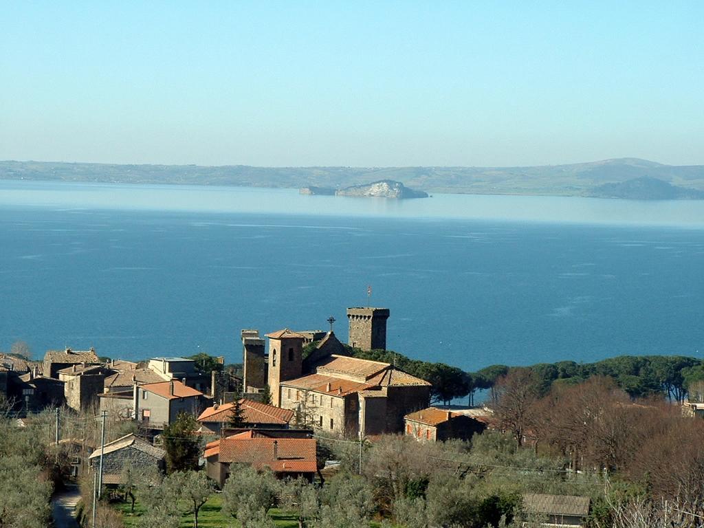 La Riserva Montebello Bolsena Eksteriør billede